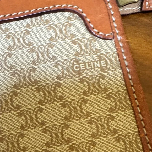 Celine Triumph Logo Clutch Leather Trim Vintage Beige & Brown Bag - Picture 10 of 16